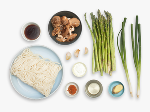 Fresh Udon Noodle Stir-fry With Asparagus