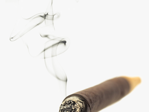 Blunt Smoke Png - Cigarette With Smoke Png